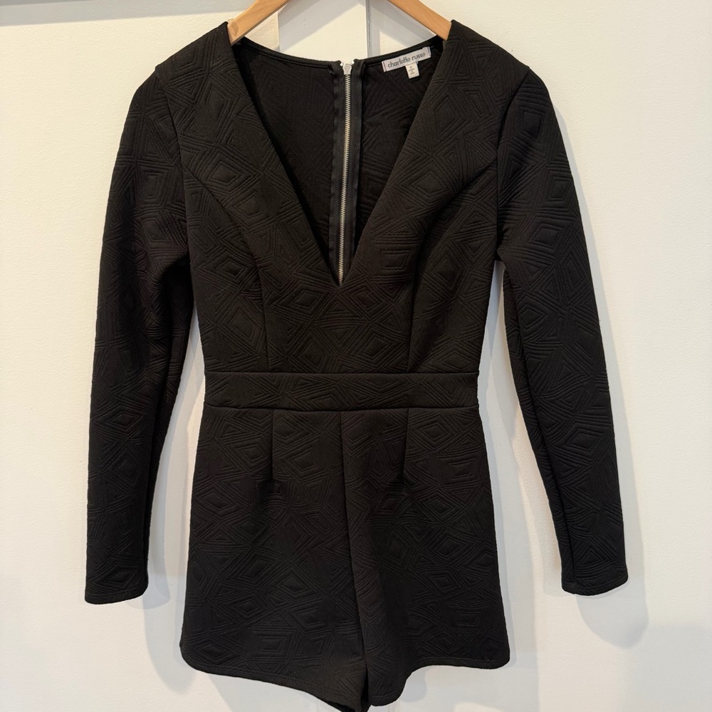 Vintage Charlotte Russe Romper Black Quilted Deep V-Neck Shorts Y2K 2000s Small